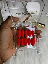 Load image into Gallery viewer, Matte Red-Press Ons