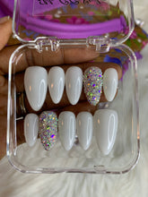 Load image into Gallery viewer, Milky White with Crystals-Press ons