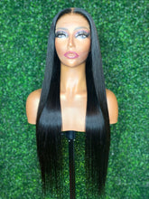 Load image into Gallery viewer, Porsha(Pre order)